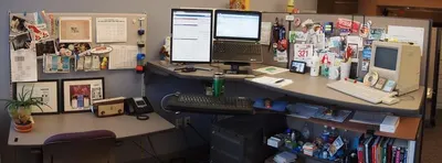 Next Desk Employee by Elhelowstyle