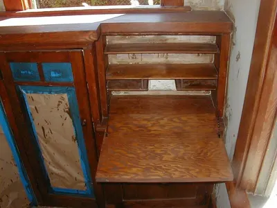 Sewing cabinet by Eway Machine