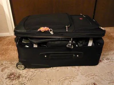 Briefcase by China Changzhou Good Mood Bag Co., Ltd