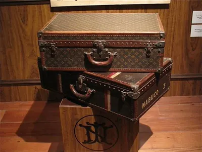 Entertainment case