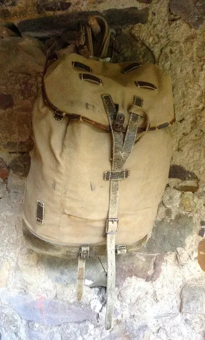16L Knapsack Manual  KB-16A