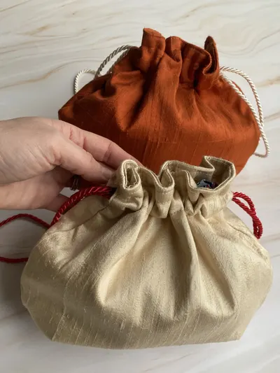 Woman purse