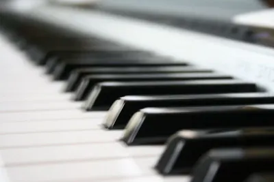 61-Key Standard Piano Keyboard