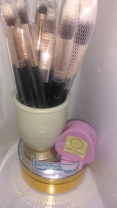 Pigeon Black Gold Toothbrush