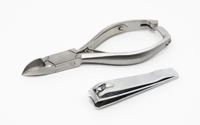 Acrylic nail cutters