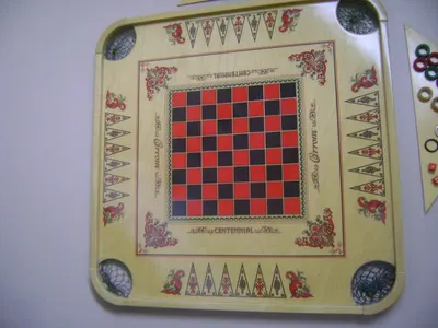 #200 2 lb. Red Checker Paper Food Trays