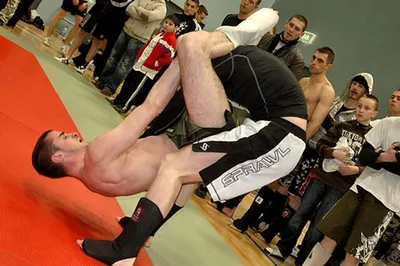 Swedish headlock