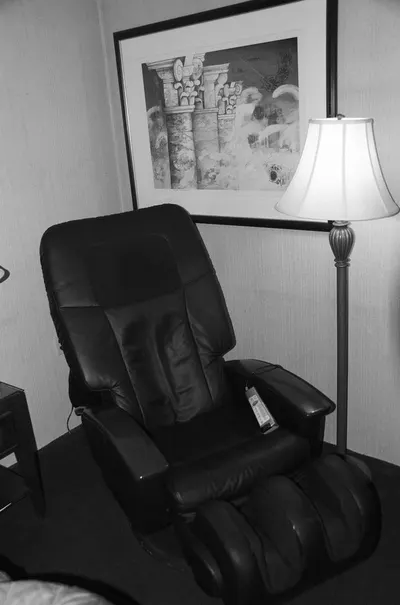 Dotast A09 Seated Massage Chair Recliner