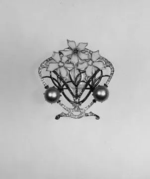 Brooch