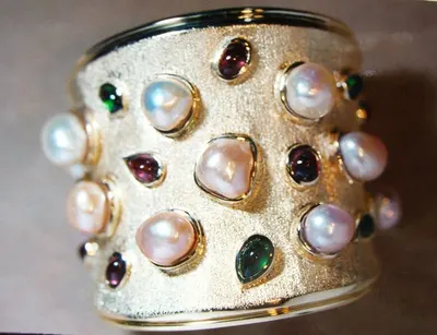 Freshwater pearl bracelet