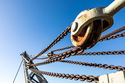 Chains wheel