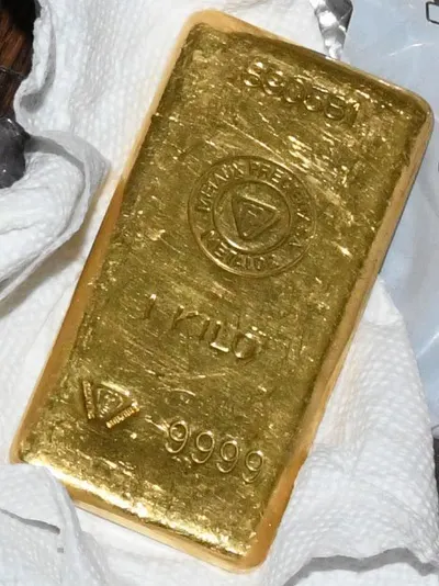 Gold bar