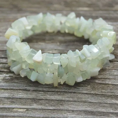 Green Quartz / Green Aventurine
