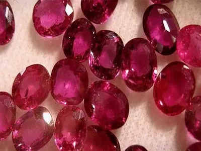 Amethyst, Red Spinel Tanzania, Ruby, Sapphire