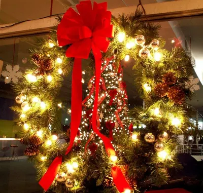 Acylic x'mas figure