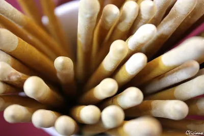 Cinnamon Toothpicks