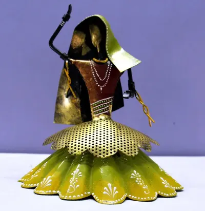 Home Decorative Fiber Kathakali Dolls