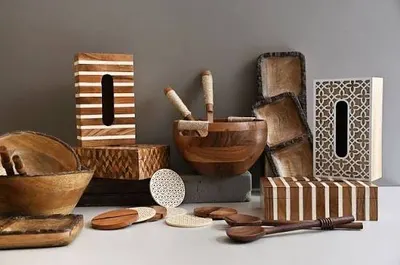 Wooden And Resine Bathroom Set