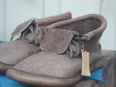 UGG ashur boots 5760 brown