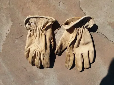 Working And Welding Gloves