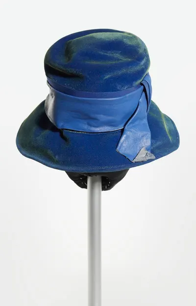 Sinamay hat