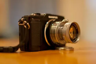 Canon digital rebel xti 10.1mp digital slr
