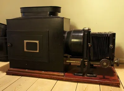 Digital camera