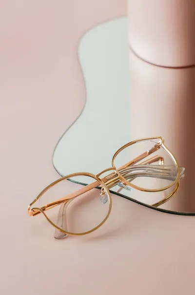 Optical accessories