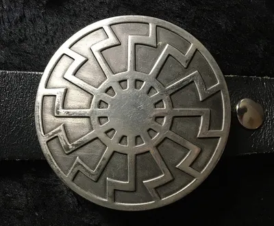 Women's Round Shape Decorative Laser Cut Purse