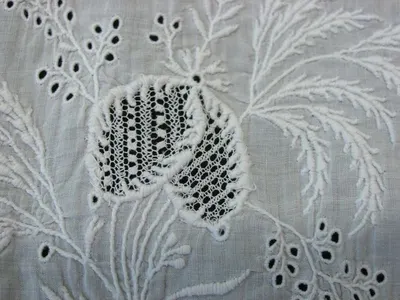 2011 embroidery lace