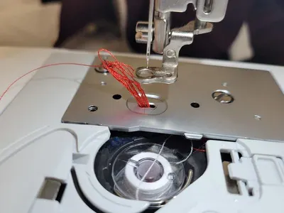 Straight buttonhole sewing machine