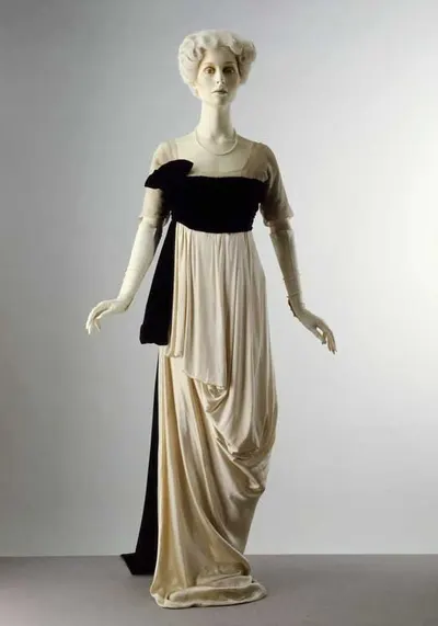 Evening Dress by Melnis Sourcing