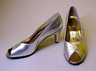 Women Gold Heel Footwear by Brassocraft