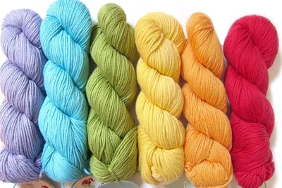 4ply 50g Soft Hand Knitting Milk Cotton Yarn
