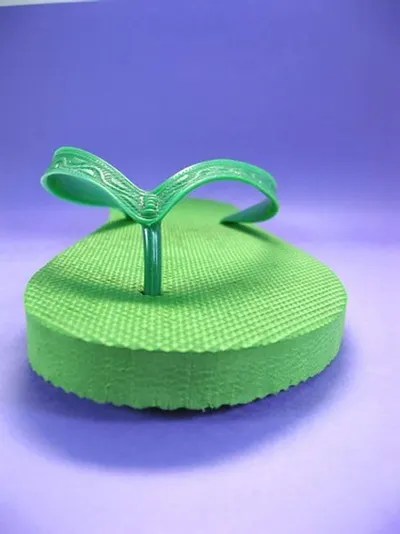 Loofah slippers
