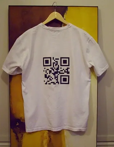 T Shirt V Neck Men Customized