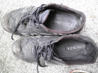 New Balance 9060 Triple Black U9060NRI