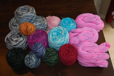 Mixed color blanket yarn