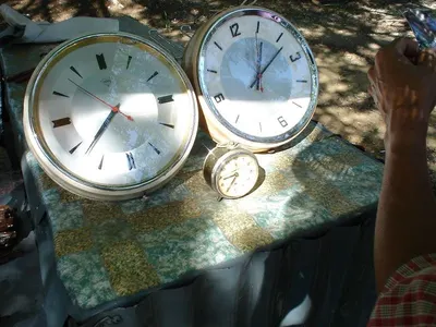 Desktop decorative marble watch