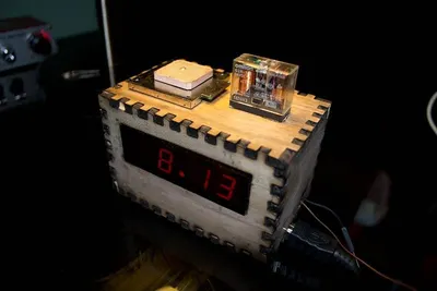 Wooden Table Clock by Studio Manmade