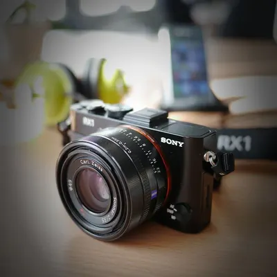Sony - Alpha 7R IV Full-frame Mirrorless Interchangeable Lens 61 MP Camera - Body Only