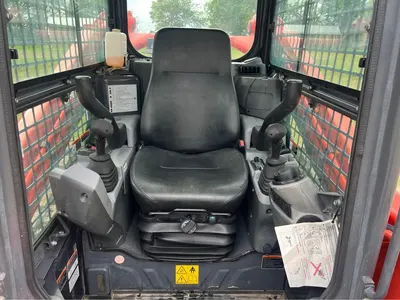 Kubota SVL 95-2 Skid Steer - Image 3