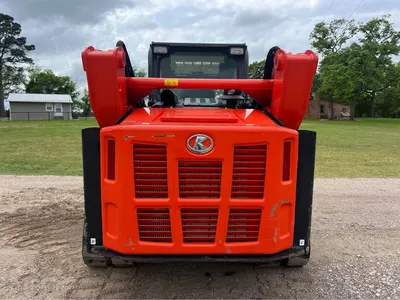 Kubota SVL 95-2 Skid Steer - Image 7