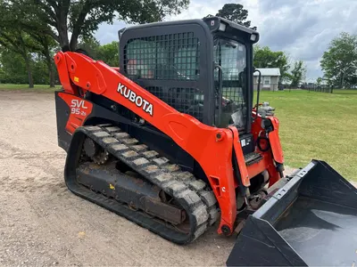 Kubota SVL 95-2 Skid Steer - Image 8