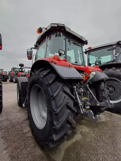 Massey Ferguson MF 6S.135 tractor - Image 3
