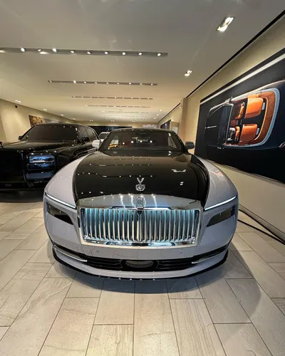 2024 Rolls Royce Spectre