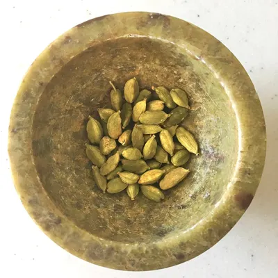 Green Cardamom 8 mm Bold – Kerala