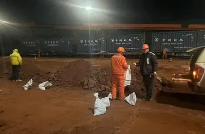 Bauxite Ore - Image 2