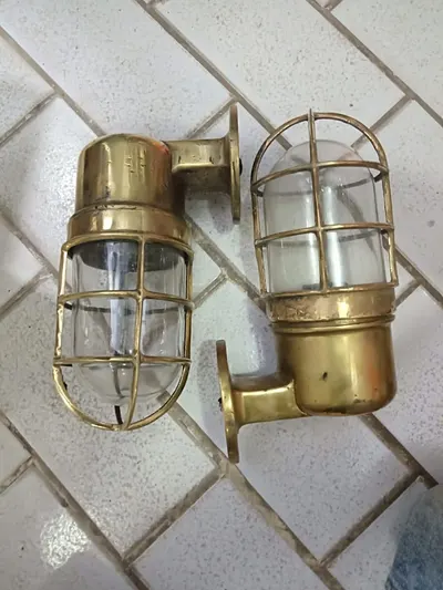 bulkhead light