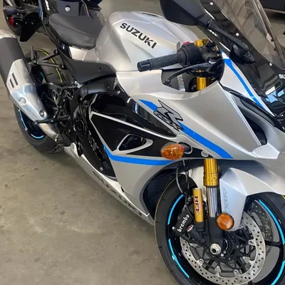 H&S 2025 SUZUKIS GSX-R1000R MOTORCYCLE NEW - Image 2